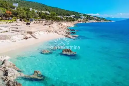 RABAC, ISTRIA, MONOLOCALE CON VISTA MARE PANORAMICA